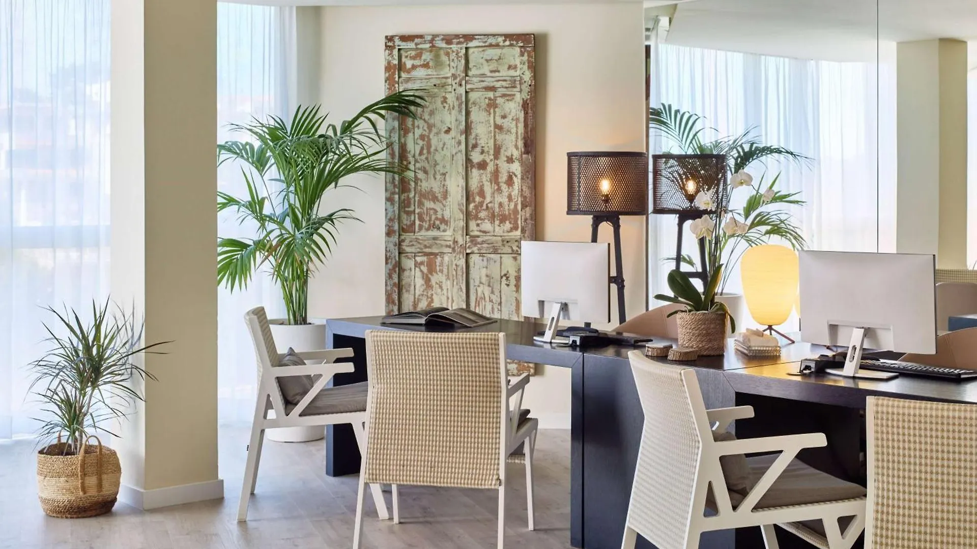 Melia Cala Galdana Hotel