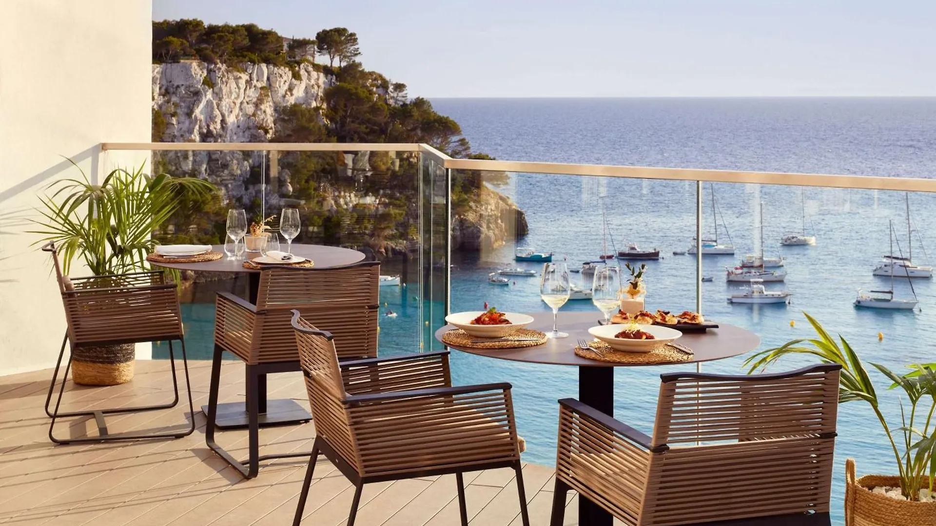 Hotel Melia Cala Galdana Cala Galdana  5*, Cala Galdana (Menorca)