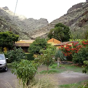 https://casa-rural-dos-barrancos.in-canary-islands.com